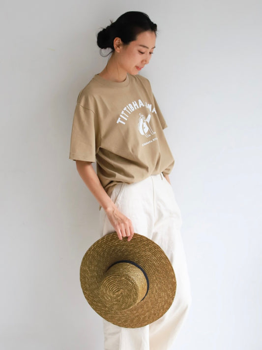 SRI.RAMANA.RITA.YOGUE/Tittibhasana Tシャツ (サンド×白)