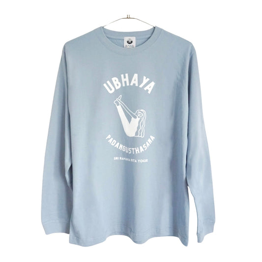 SRI.RAMANA.RITA.YOGUE/UBHAYA PADANGUSTHASANA ロングTシャツ(くすみブルー×白)