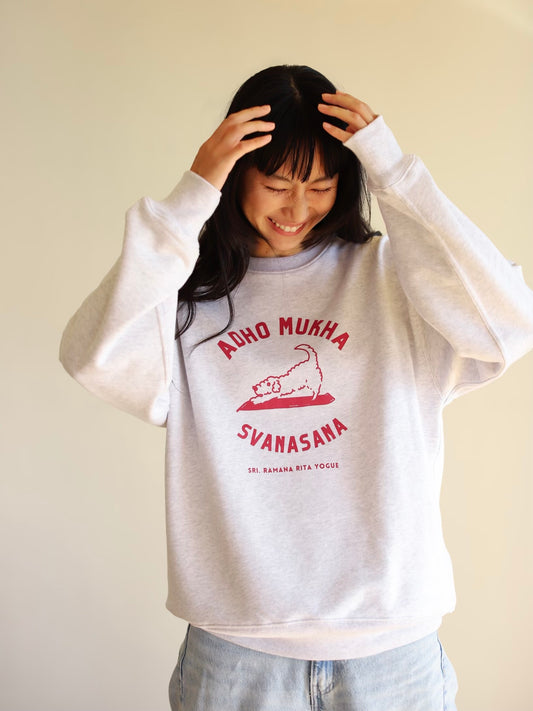 SRI.RAMANA.RITA.YOGUE/ADHO MUKHA SVANASANA スウェット(ライトグレー)