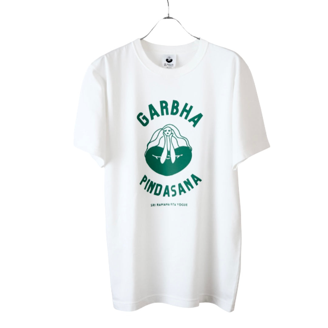 SRI.RAMANA.RITA.YOGUE／GARBHA PINDASNA Tシャツ（白× グリーン）