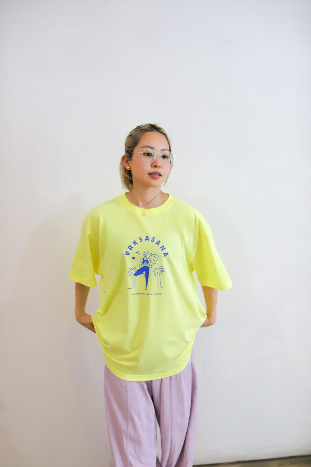 VRKSASANA ｜立木のポーズTシャツ