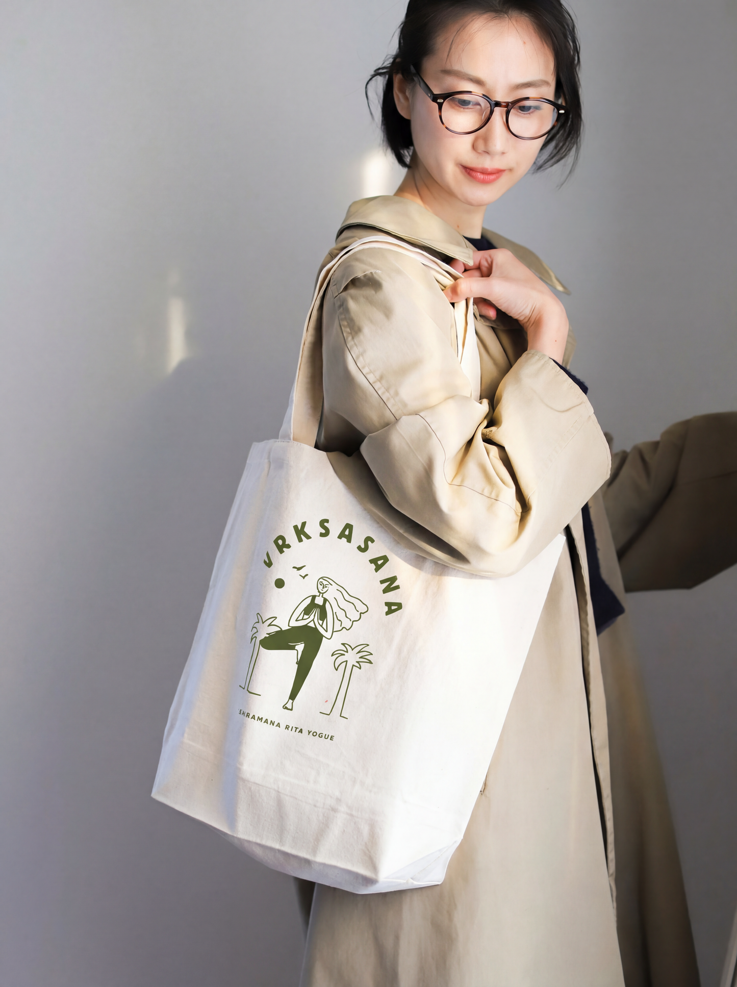 立木のポーズ　トートバッグ