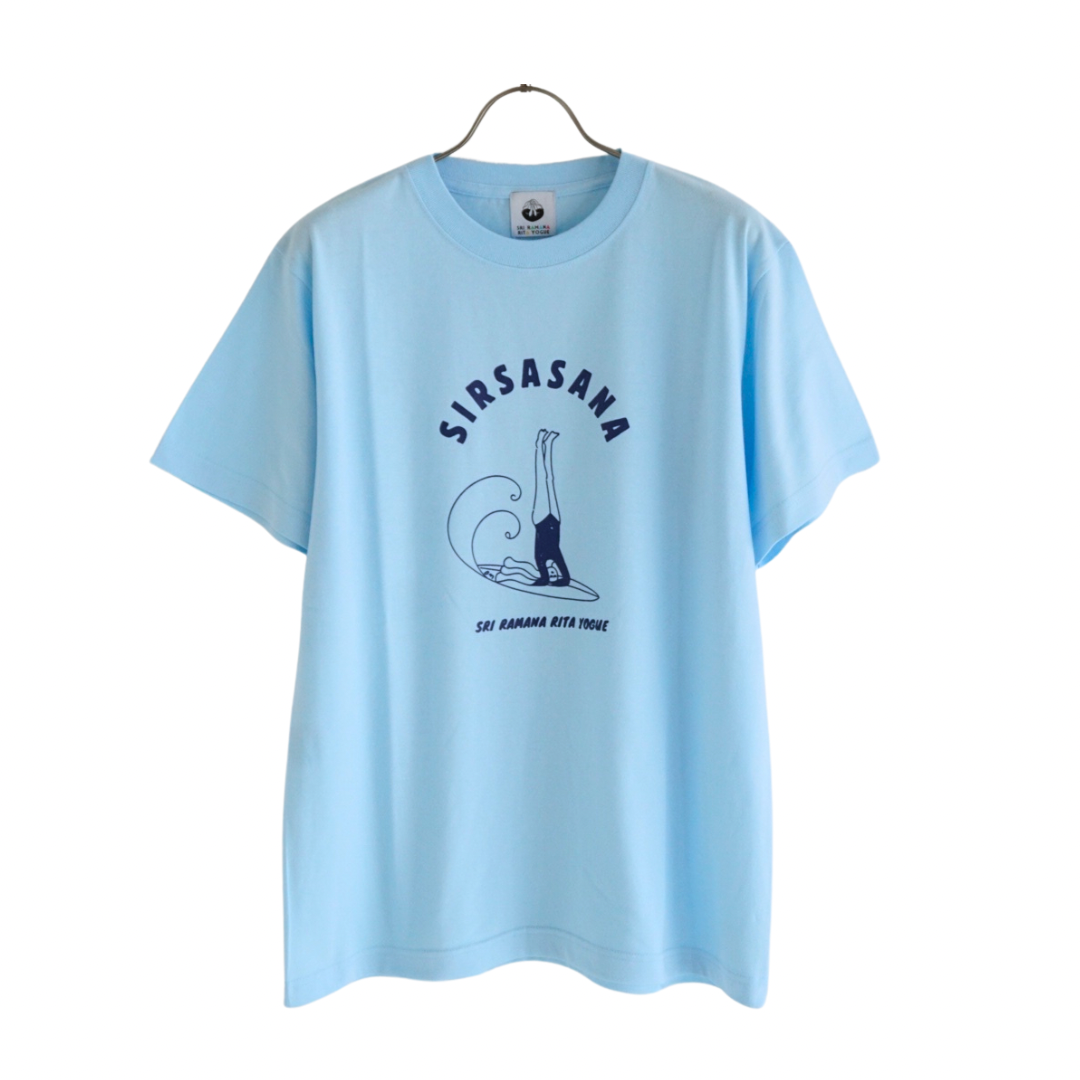 SRI.RAMANA.RITA.YOGUE  SIRSASANA Tシャツ（ライトブルー×ブルー）